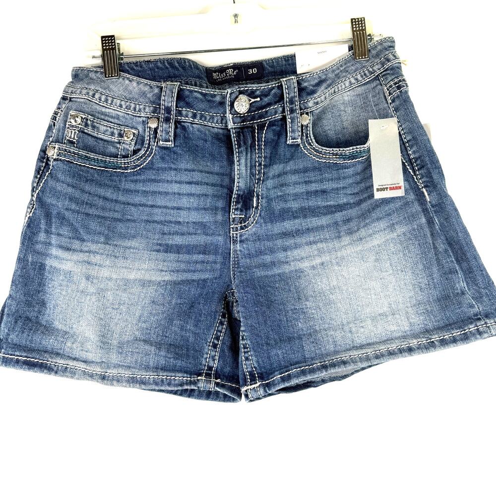 Miss Me Women’s Mid Rise Denim Shorts Blue Stretch Western Y2K NWT Size 30